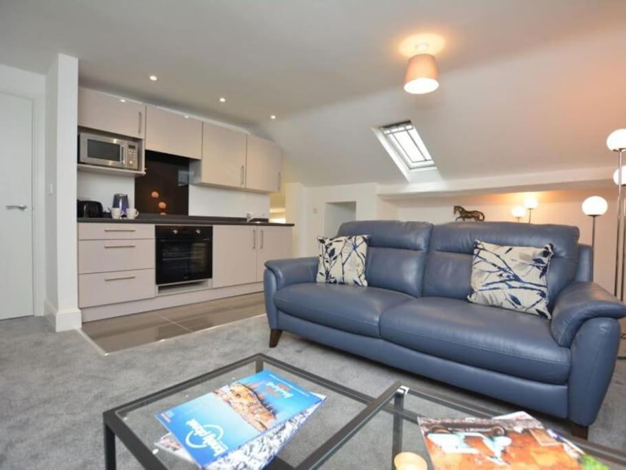 Apartamento Welcoming Luxury In A Grade II Listed Building Chester Exterior foto